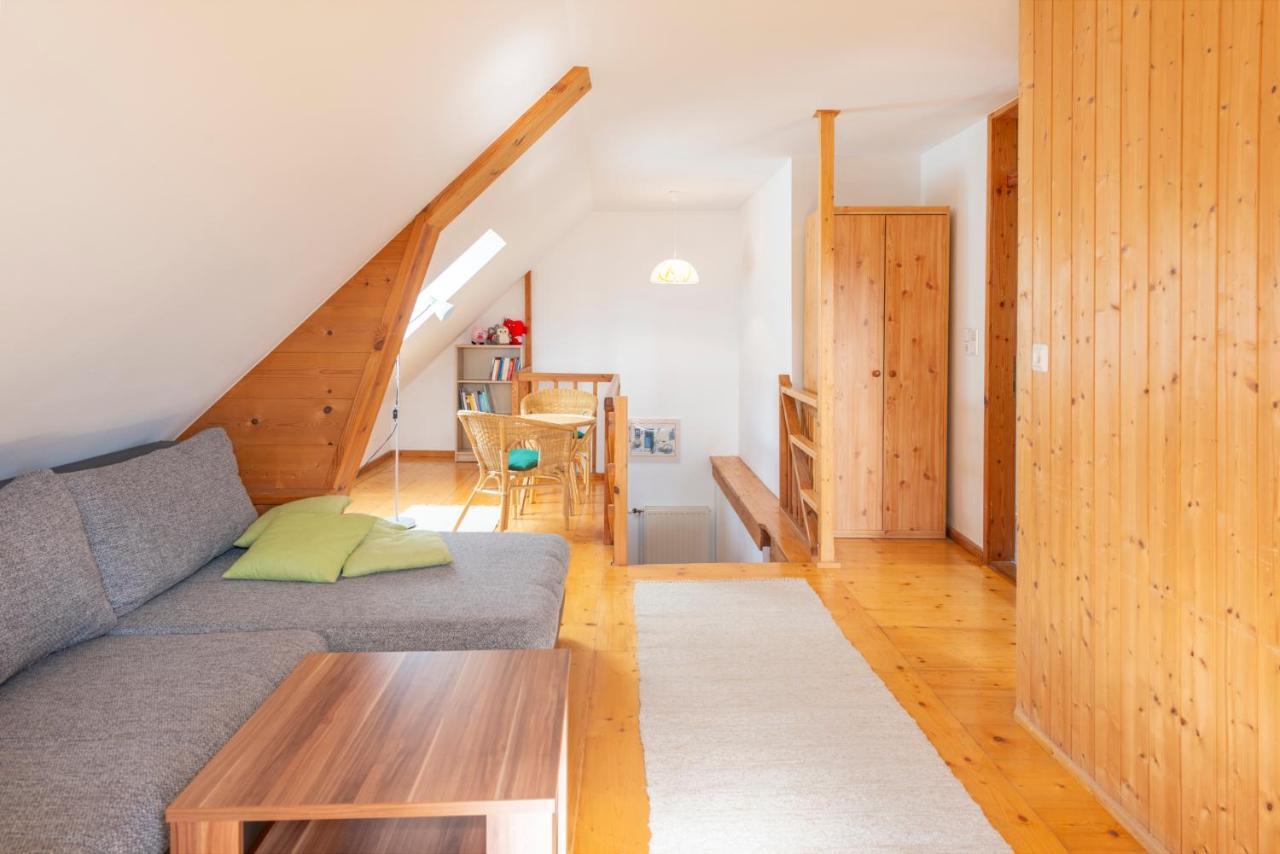 Bio-hof Windhaber Farm stay Stubenberg