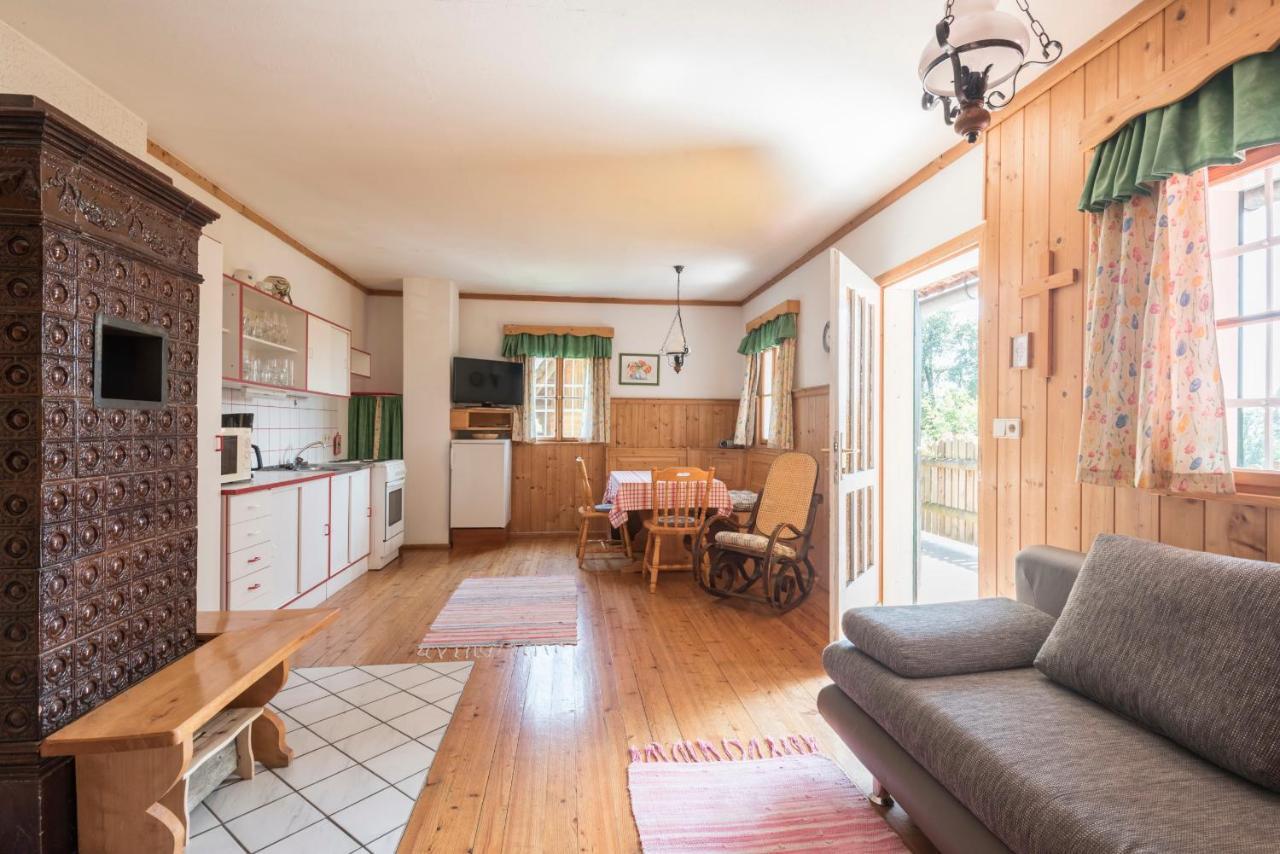 Bio-hof Windhaber Farm stay